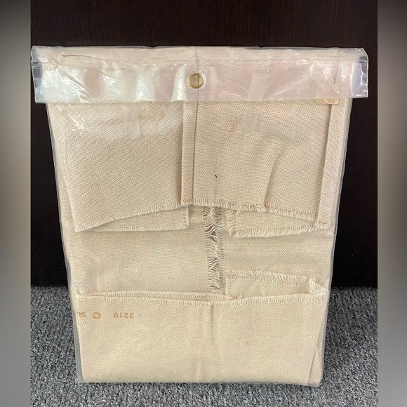 Vintage Native American Woman Crewel - Picture 2 of 5